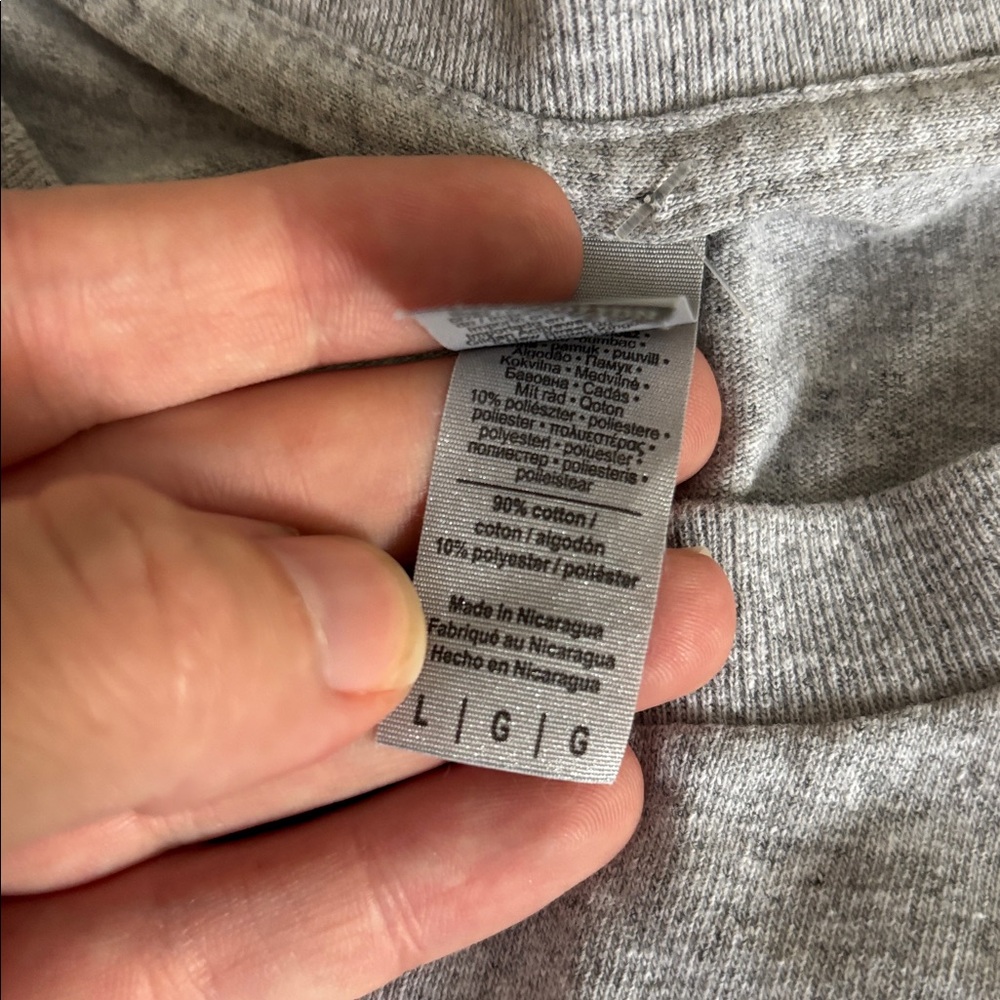 Disney Daddy Mickey Mouse Sunglasses Graphic Tee Gray Sz L | Trendy Flirty - Picture 5 of 7